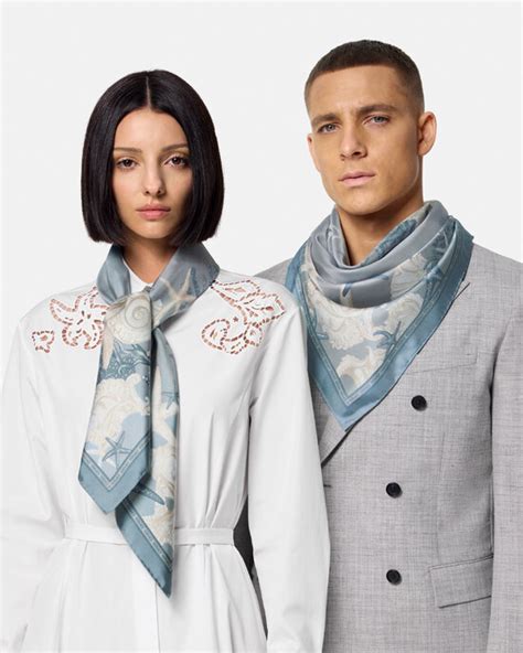 zalando foulard versace|Women's Designer Foulards & Scarves .